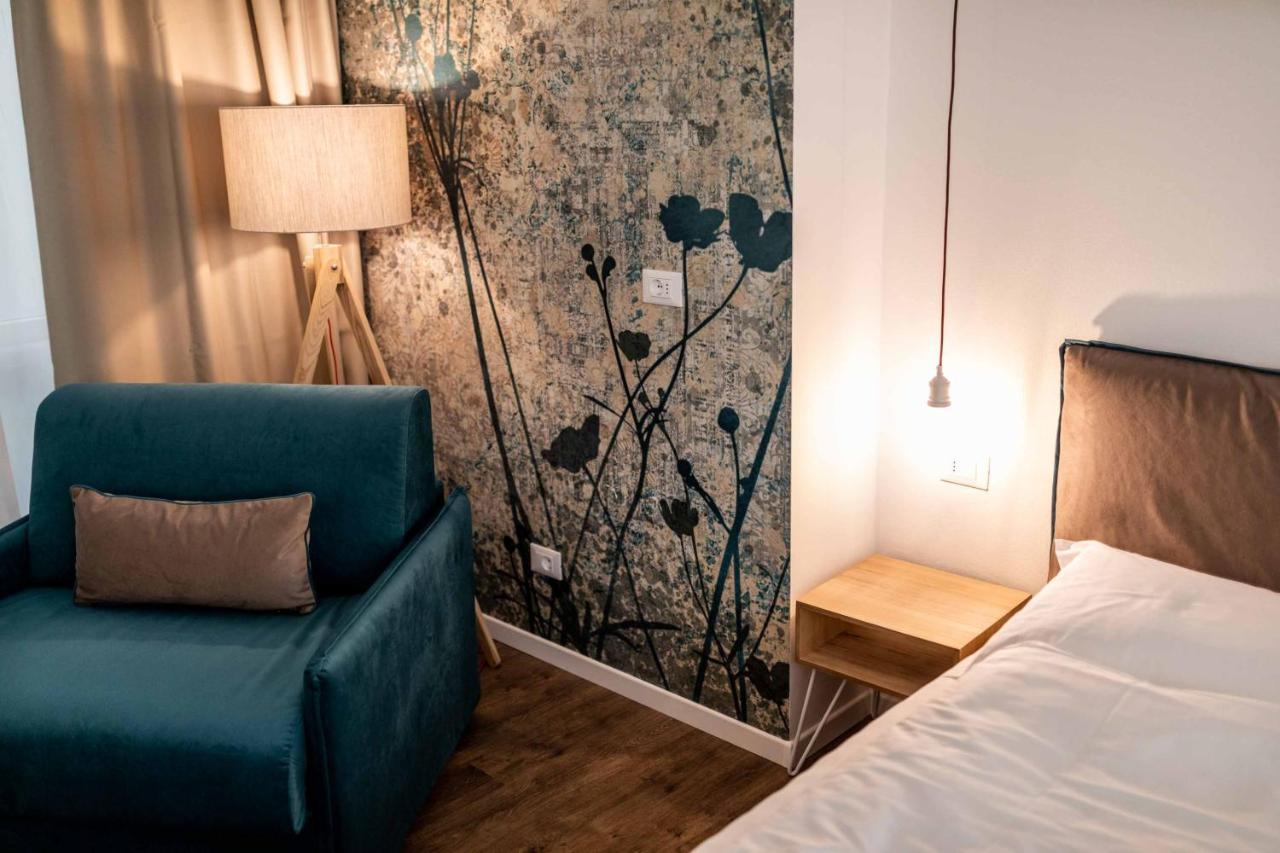 Stay Cooper L Guesthouse Zum Loewen Мерано Екстер'єр фото