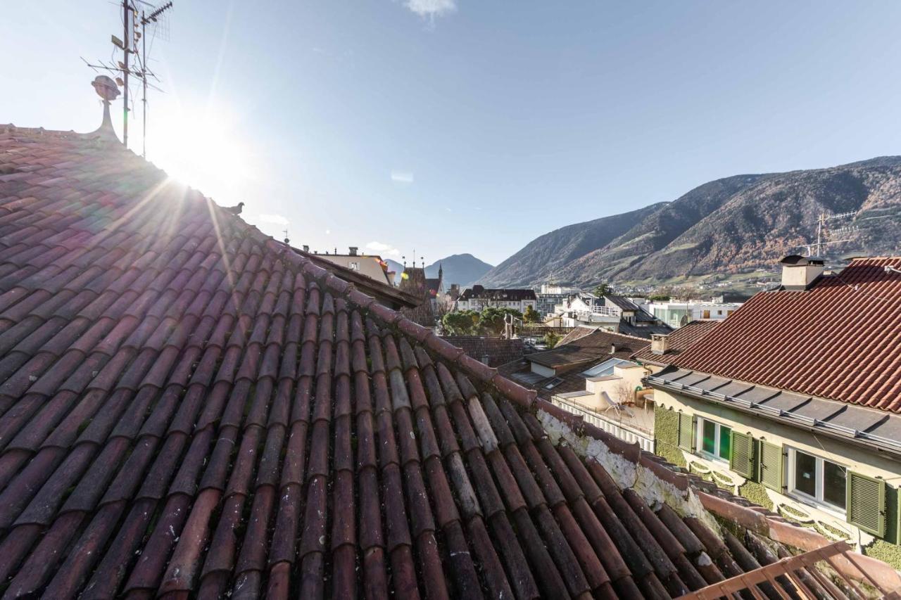 Stay Cooper L Guesthouse Zum Loewen Мерано Екстер'єр фото