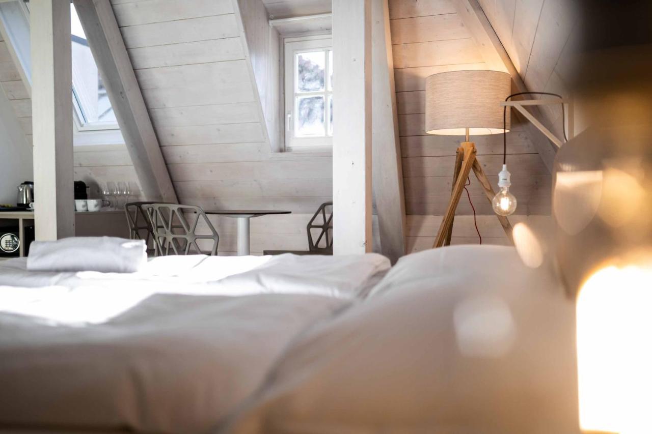 Stay Cooper L Guesthouse Zum Loewen Мерано Екстер'єр фото