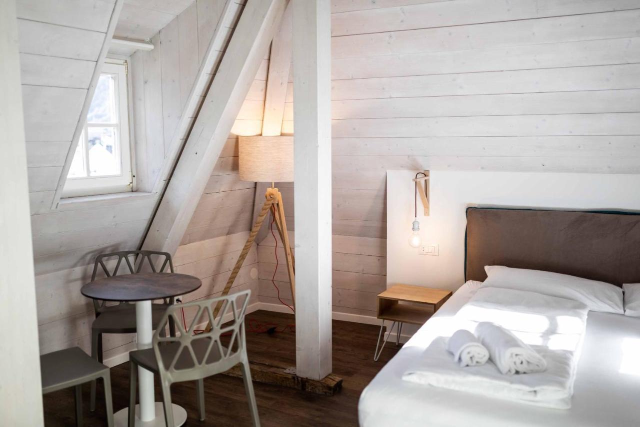 Stay Cooper L Guesthouse Zum Loewen Мерано Екстер'єр фото